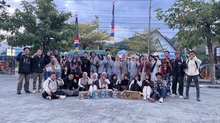 HMI Komisariat Ekonomi dan Bisnis Gelar Aksi Penggalangan Bantuan di Pasar Hamadi untuk Korban Kebakaran Dok V